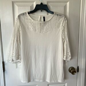 Luna Rae NWOT Eyelet Blousee
